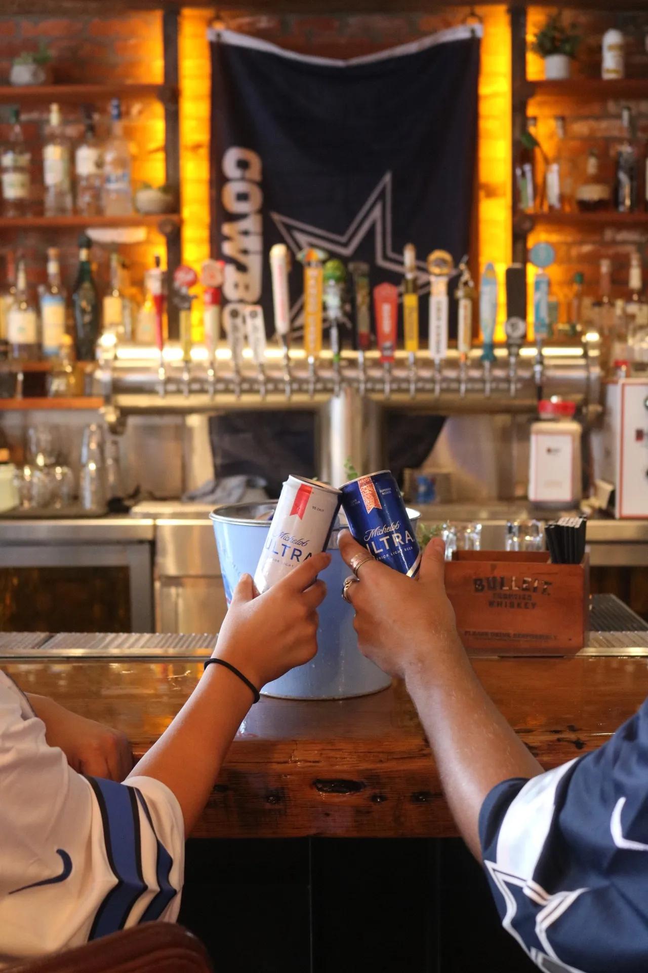 Story Idea submission of Fans sharing a drink at Gaslamp at Union Kitchen
