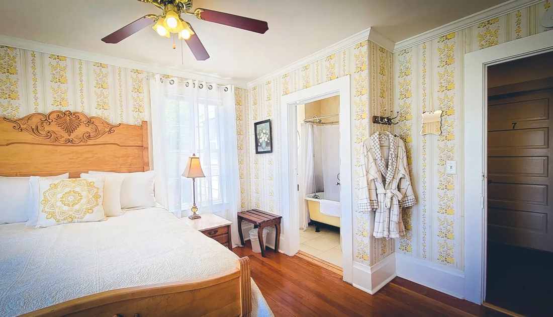Story  idea submission of Requa Inn in Klamath.