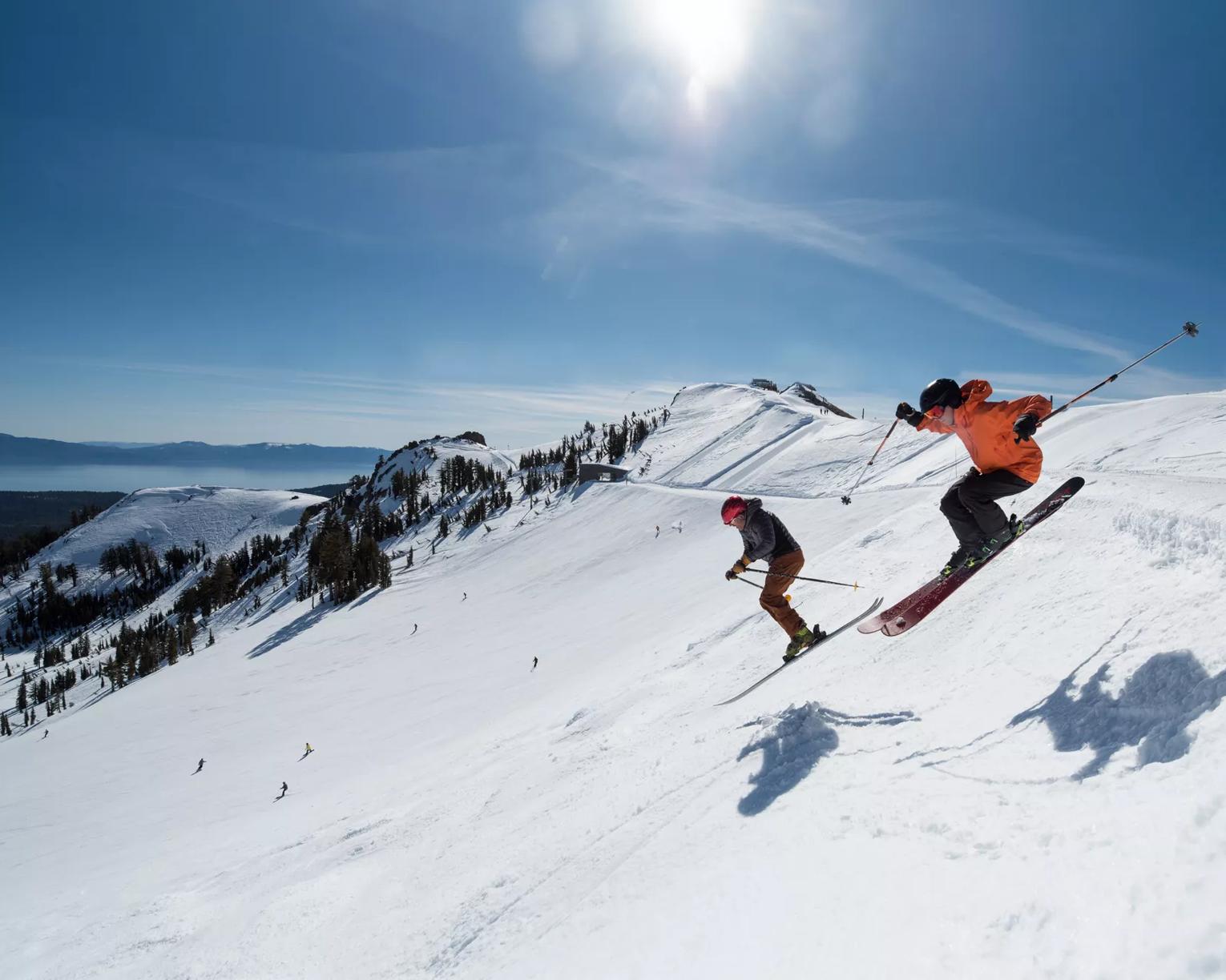 VC_ImageLibrary_Brief3_SnowActivities_RF_1210604145.jpg