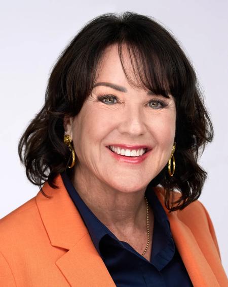 Commissioner Headshot: Sandra Fletcher, President, Simco Restaurants Group