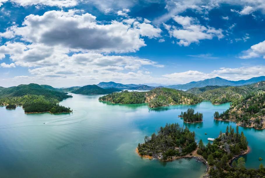 View of Shasta Lake