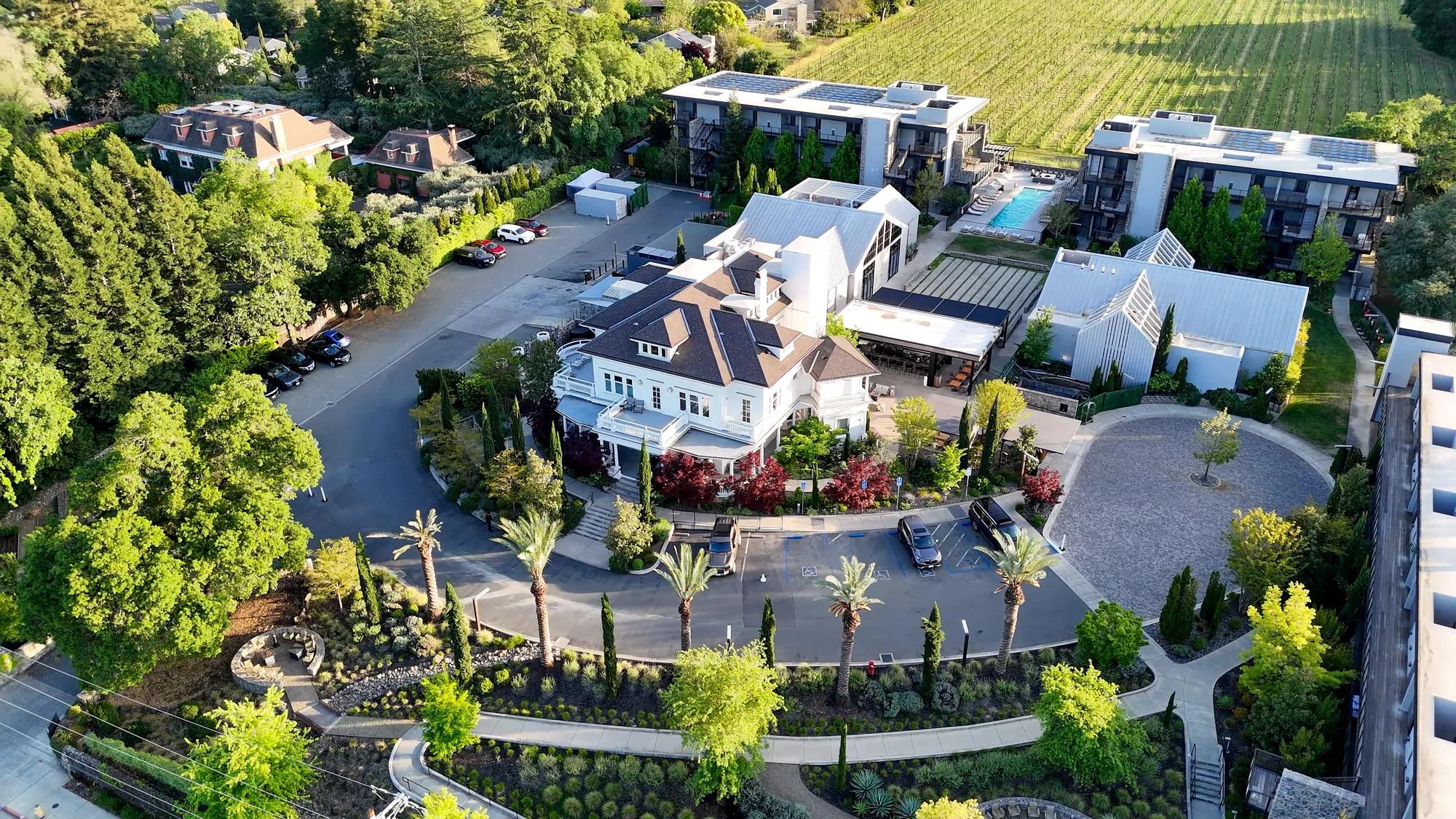 Photo series for organizational priorities featuring businesses, road trips, and hidden gems. Videos feature all 12 regions and can be used for organic and paid social media across Visit California’s channels with full usage rights. This photos feature both drone and ground level photos of Alila Napa Valley.